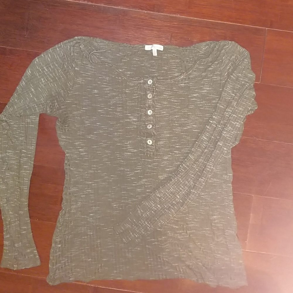 Long sleeve button up